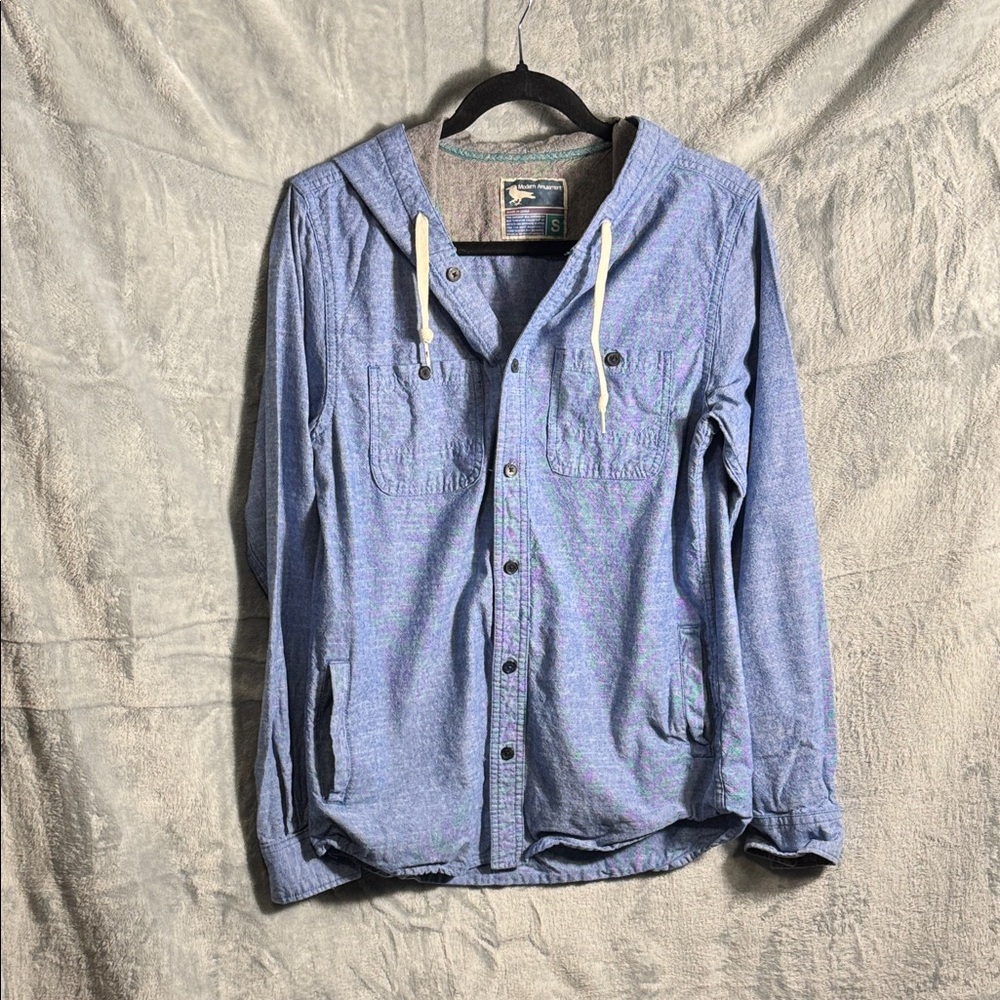 Modern Amusement shirt jacket denim Blue Hooded Shirt Jacket men’s size S